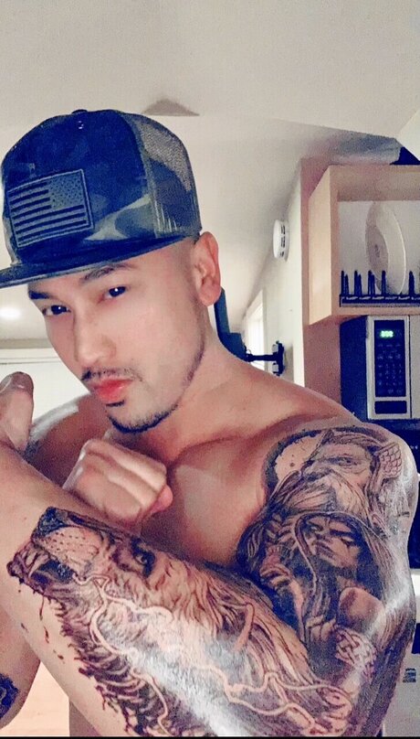 Seduce Me star hd img