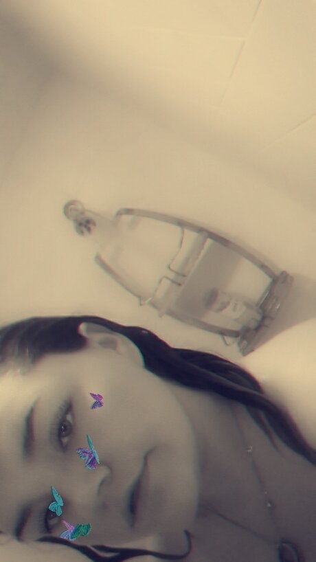 Katelynn Gowan model top archive