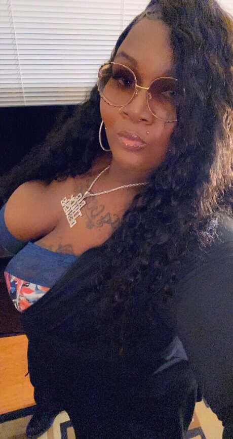 ThickGoddess sex actress img