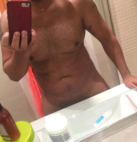 Caribbean Cinnamon star naked pic