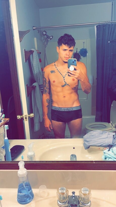 KGN DADDY nice model pics