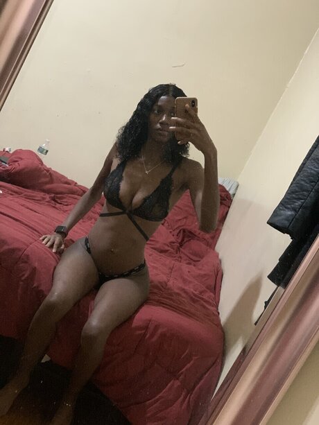 Slatt_ sex model pic