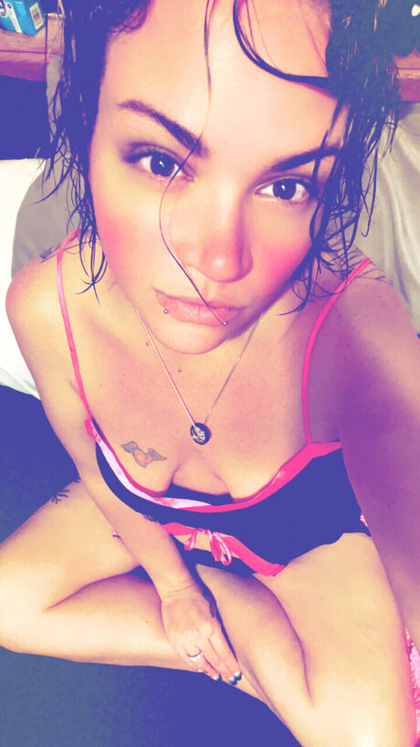 TwYsTeDLoVeR free pornstar archive