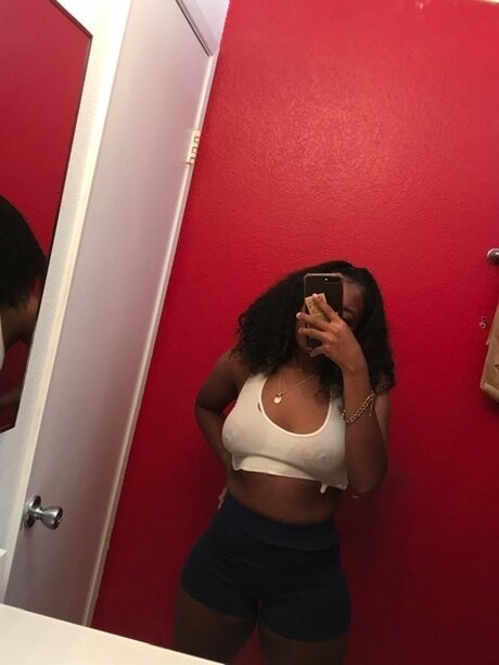 LilRudy hot pornstar img