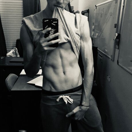 luvHERboi model sex pictures