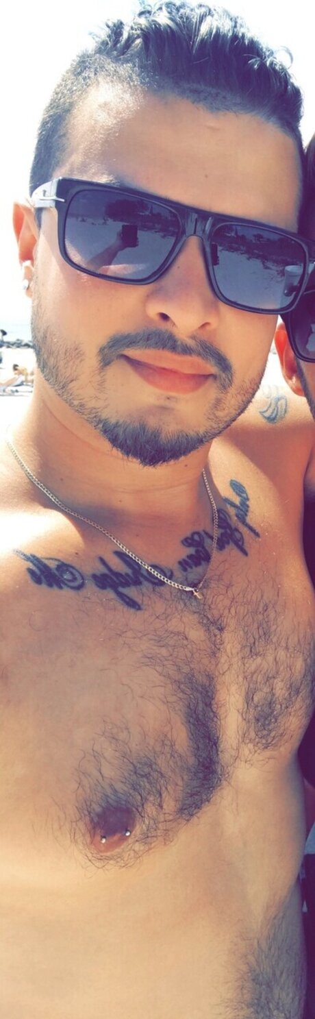 LatiinOtter model adult galleries