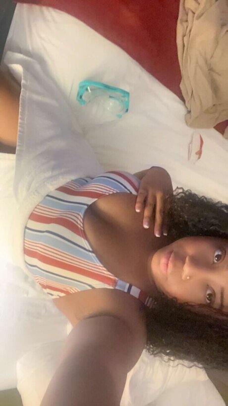 Misty Love pornstar nude pictures