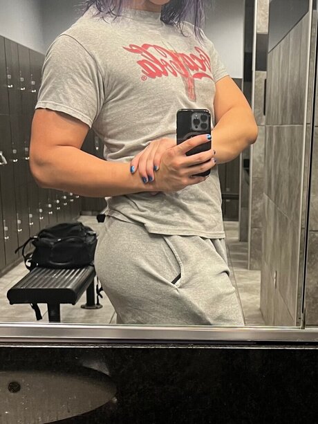 Luna Blue Moona hd pornstar archive