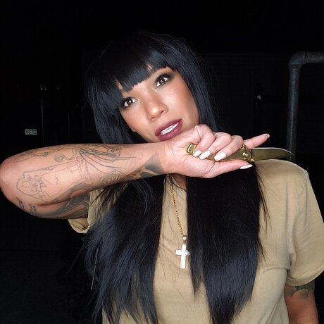 Mplsadonia pretty pornstar gallery