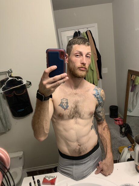 SkyClimber85 naked actress gallery