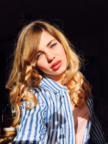 Cranberry sex star picture