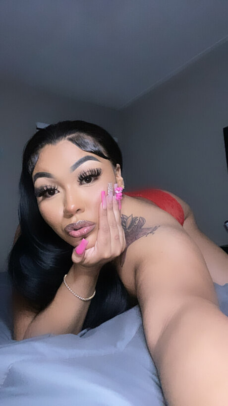 Viet Baby_ naked model pic