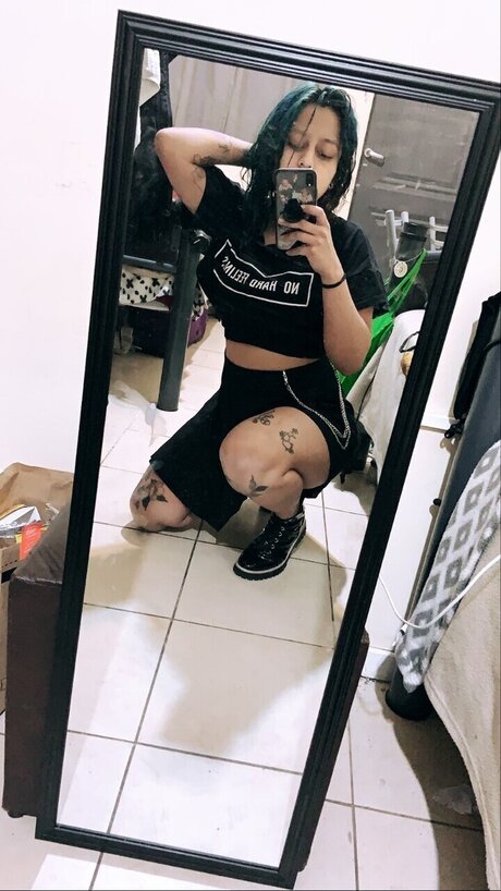 CAMILA SANTANDER model nude image