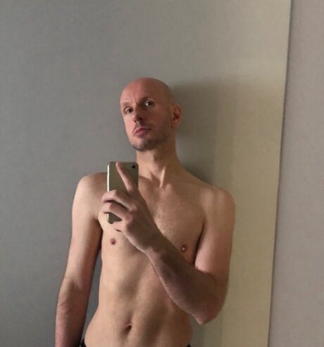 Vegay pornographic model pic