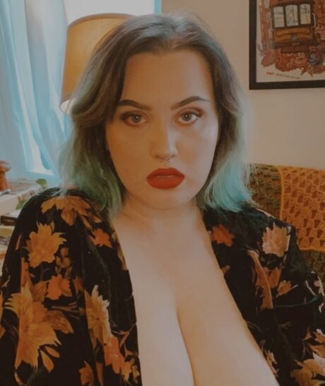 Jovelle adult star picture