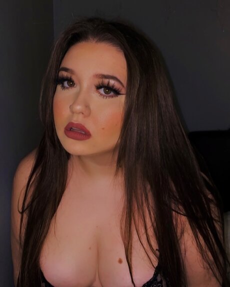 Kayla Michelle model high quality photo