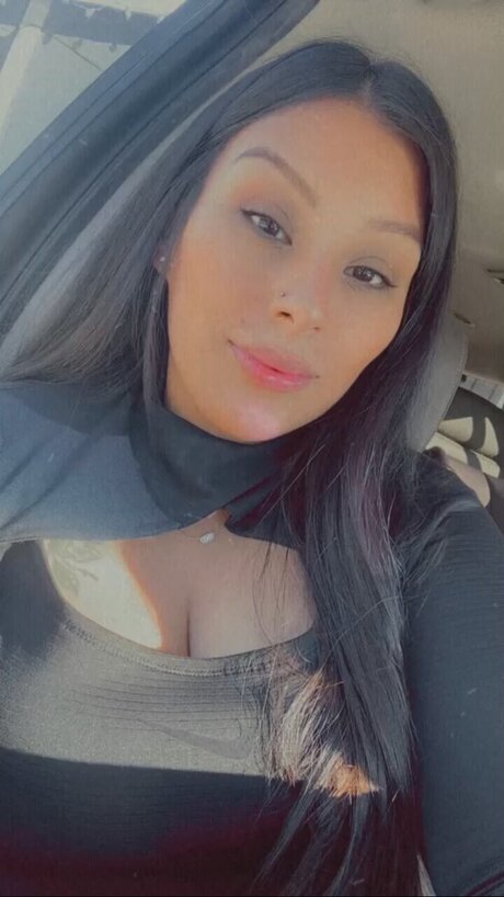 Alynn pornographic star pic