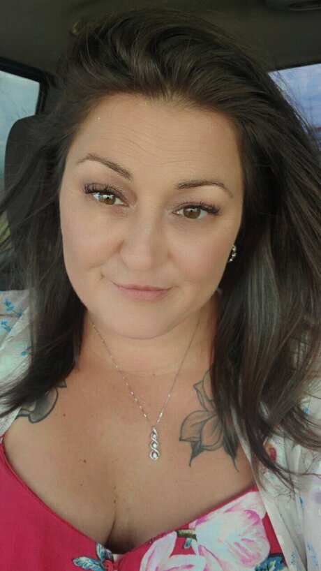 Connie Rinehardt Levering pretty star photos