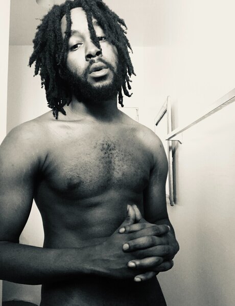 Poseidon sex model pic