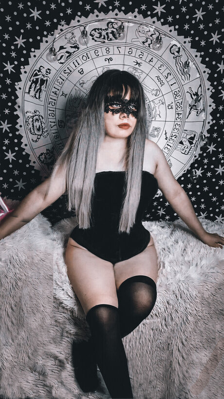 Kat Atelier beautiful star picture