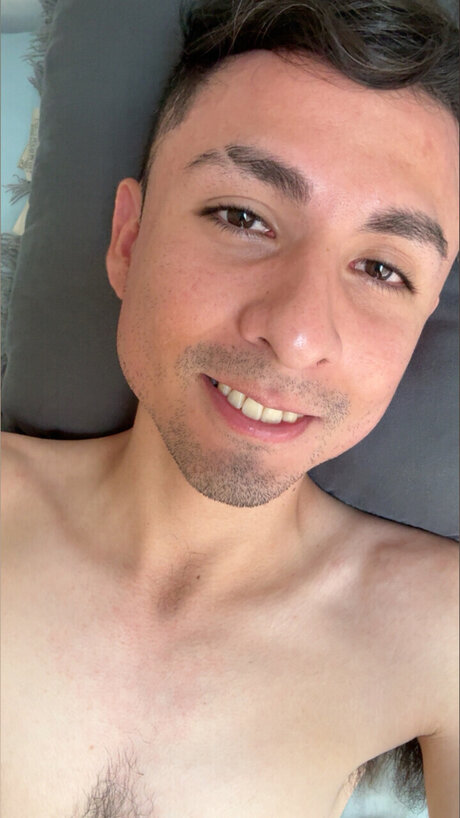 Guero Torres naked pornstar pic