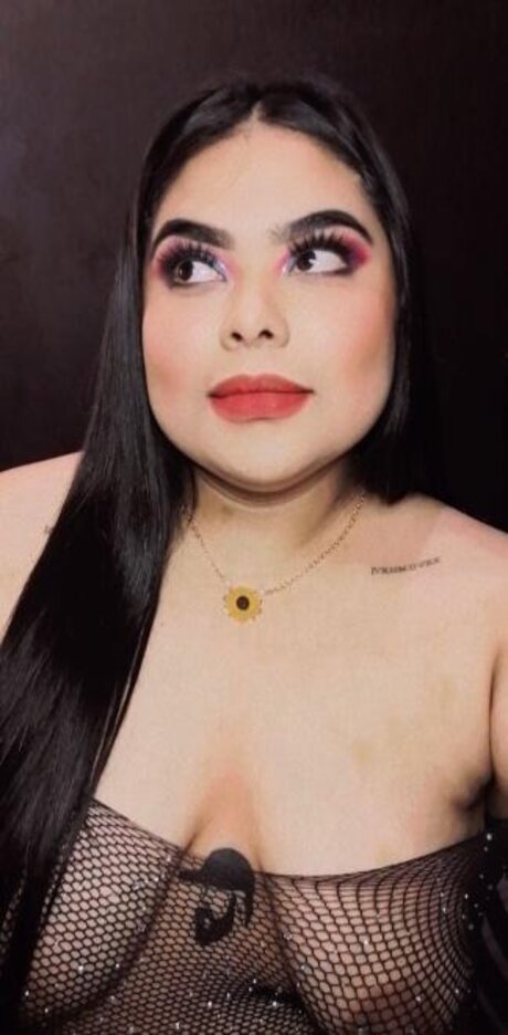 Thick girl_ exclusive star image