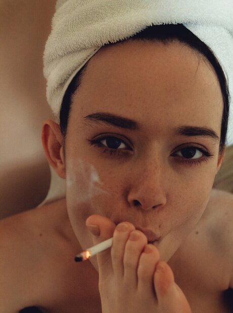 Polushatolstusha star nudes archive