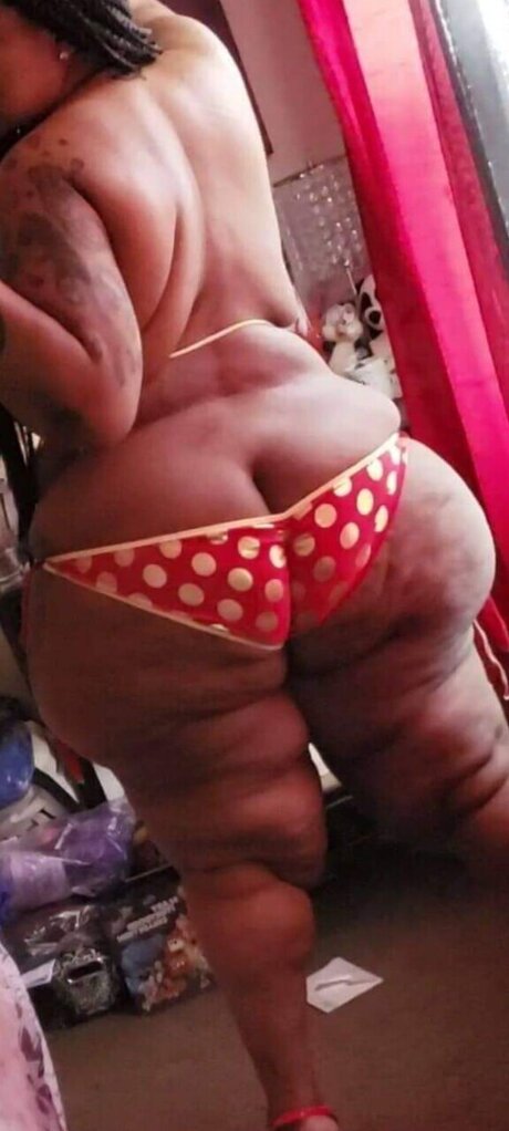 Munster naked actress pictures