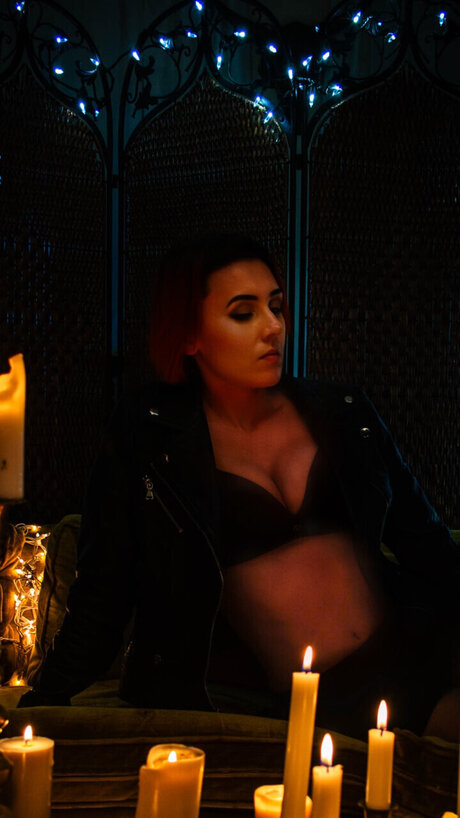 KrimsonKat pornstar exclusive pictures