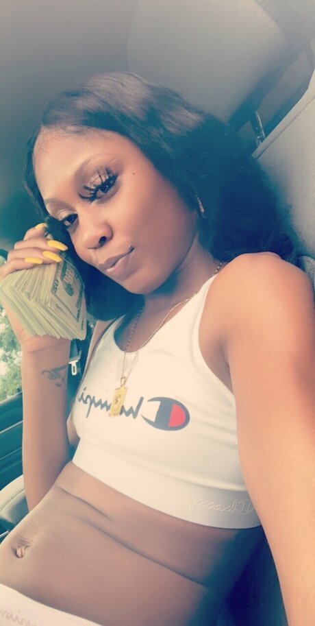 Skinnyyyyx nudes actress archive