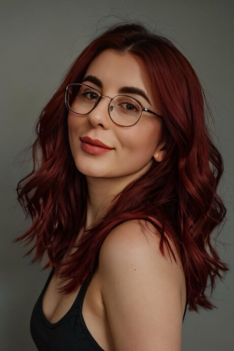 Libra8 actress photo