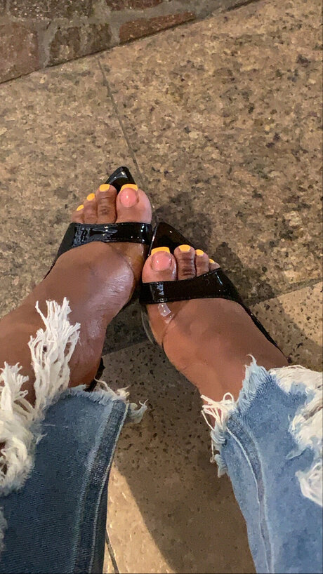 Honey Smith pornstar free photo