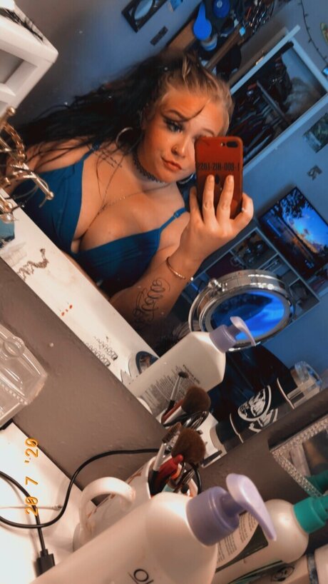 Snowbunny1998 star erotic pictures