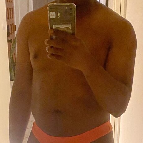 Bleu model free pictures