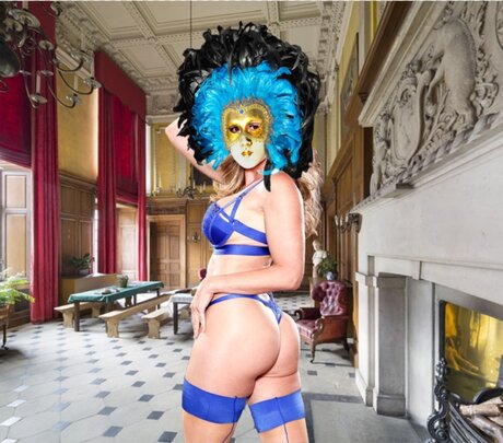 Play Girl exclusive actress archive