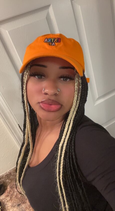 IndyMai_ pornstar sex photos