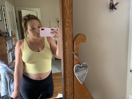 Sarah Hulton best star pics