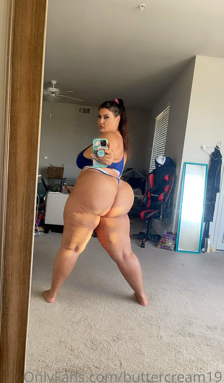 blonde trans onlyfans nudes photos