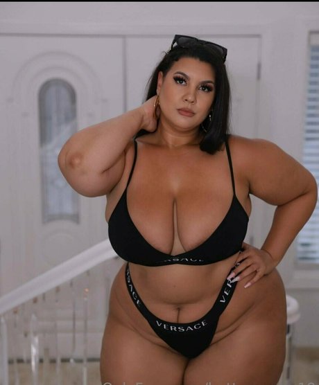 Buttercream19 star pretty pic