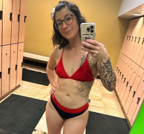 themrsnextdoor2 0 porn actress photos