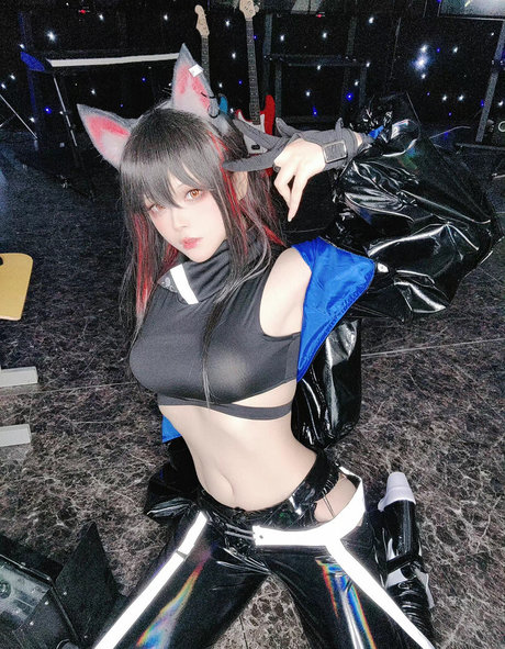 Lilium725 pornographic model pictures