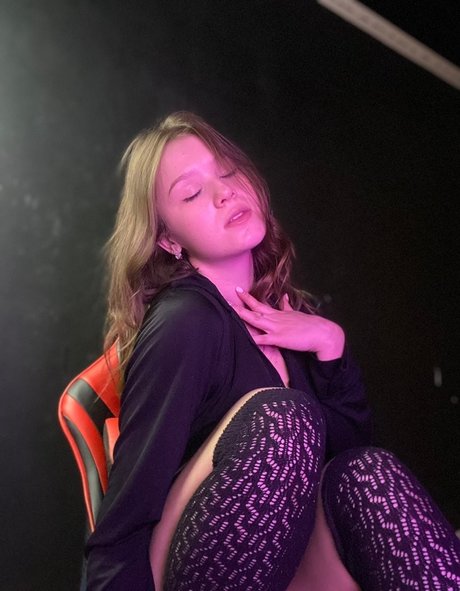 Memozka pretty star photo