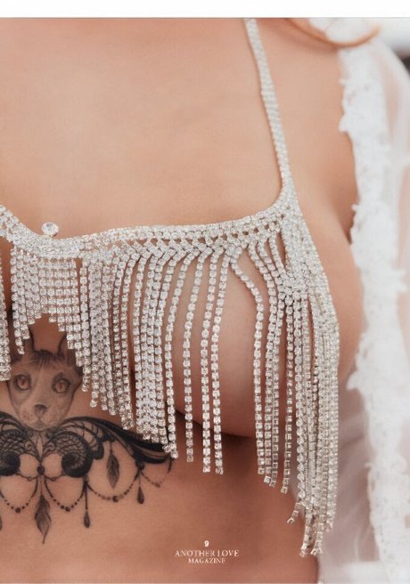 Dulce Soltero nude actress archive