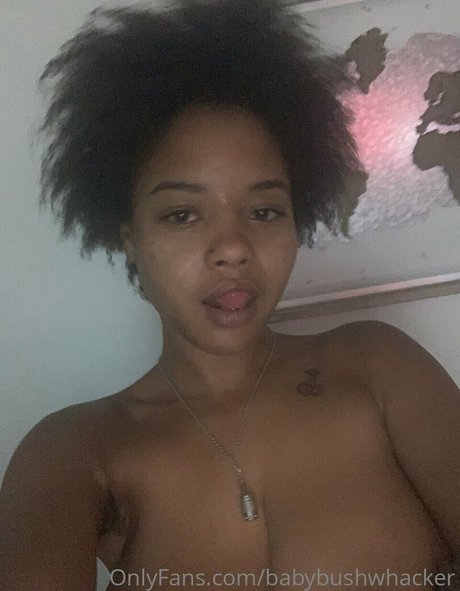 Bush Baby star exclusive pics