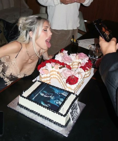 Delilah Belle Hamlin pretty star picture