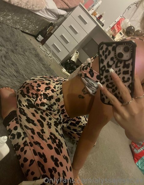 Alyssajessciax model hot pics