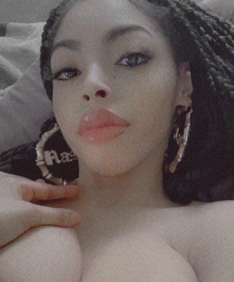 MsHollywood perfect actress pictures