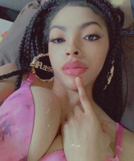 MsHollywood pornstar xxx pictures