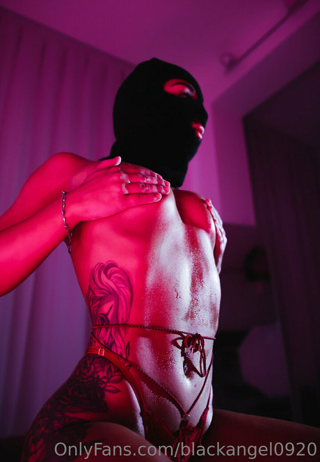 blackangel0920 naked star pics