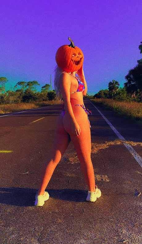 thaslinkytwinkyshow high quality pornstar archive